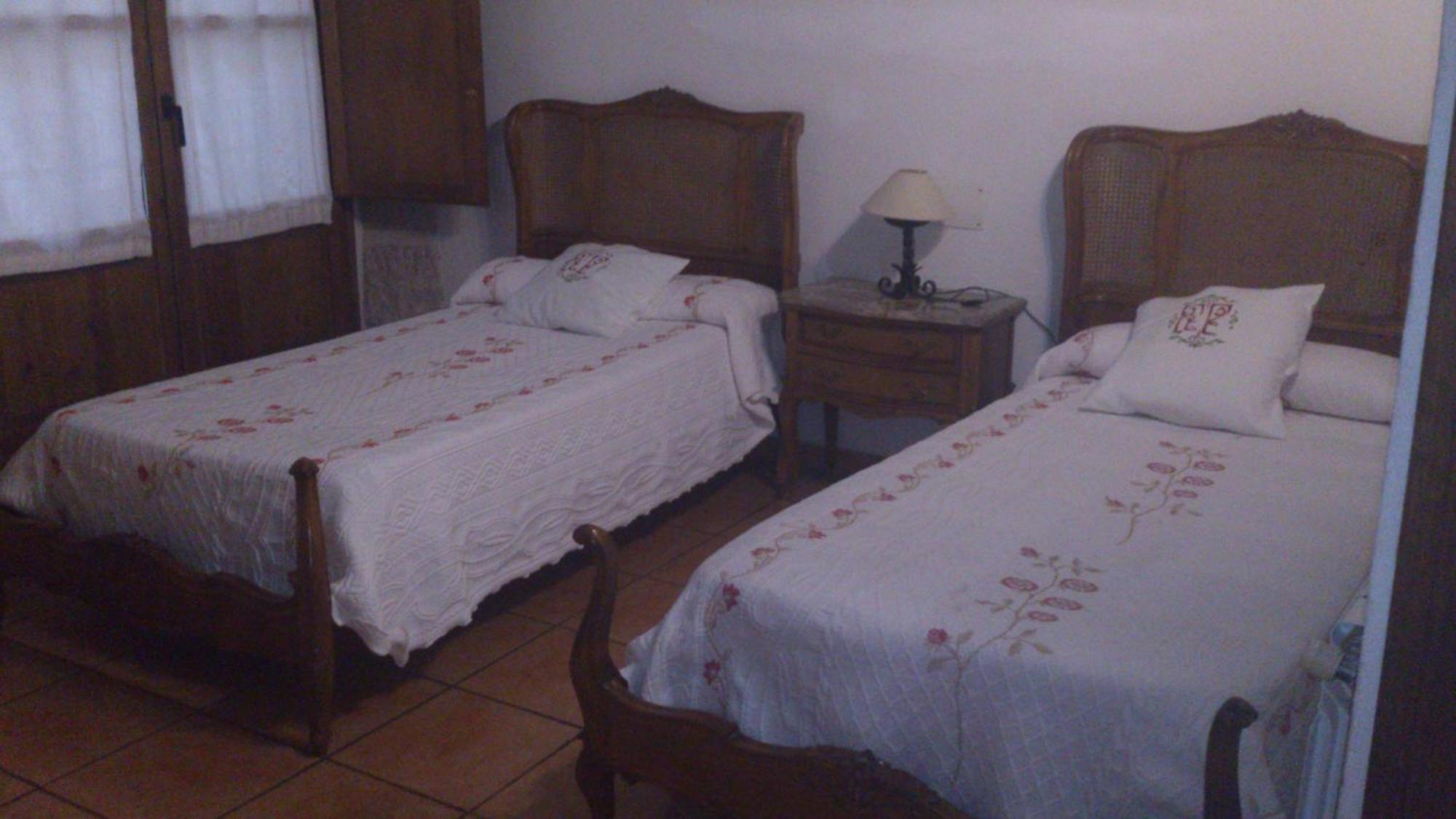 Fonda La Plaza Hotel Valderrobres Exterior photo